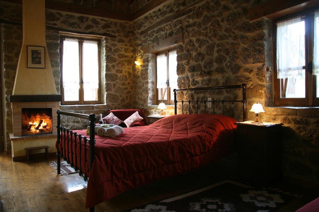 Pigi Tarlampa Hotel Ано Трикала Стая снимка